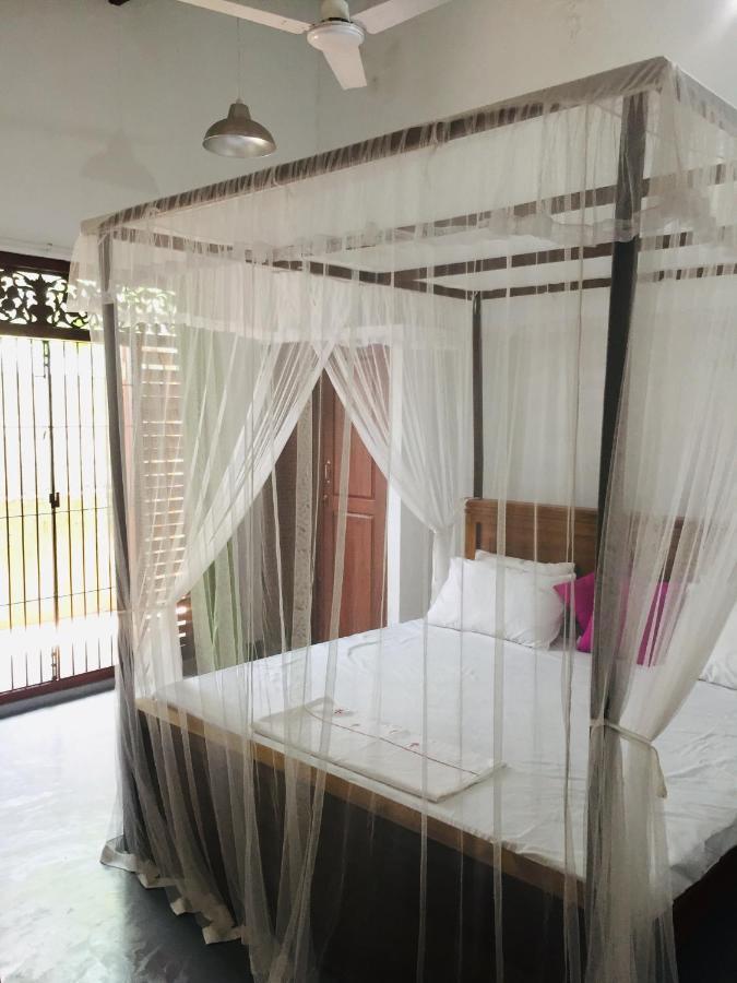 Diwanka Villa Unawatuna Exterior photo